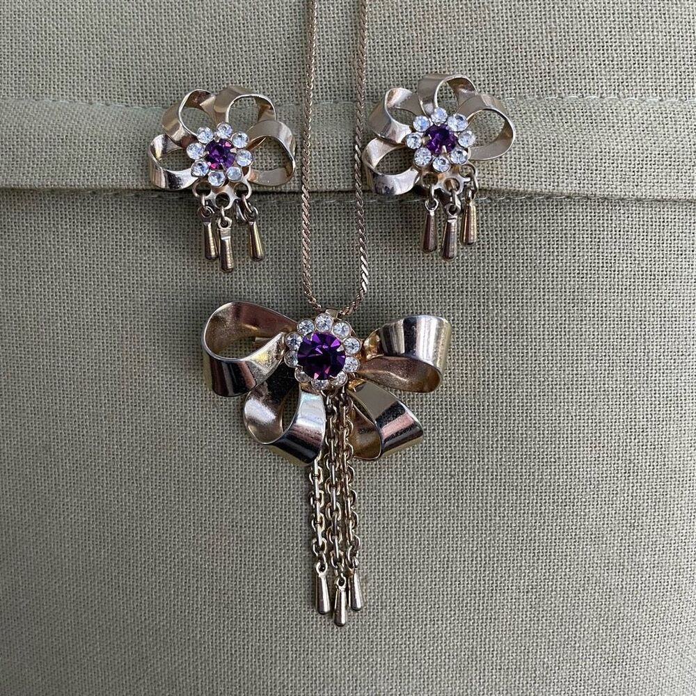 Vintage 4pc Gold Purple Rhinestone Brooch Pin Necklace Earrings Screw Back